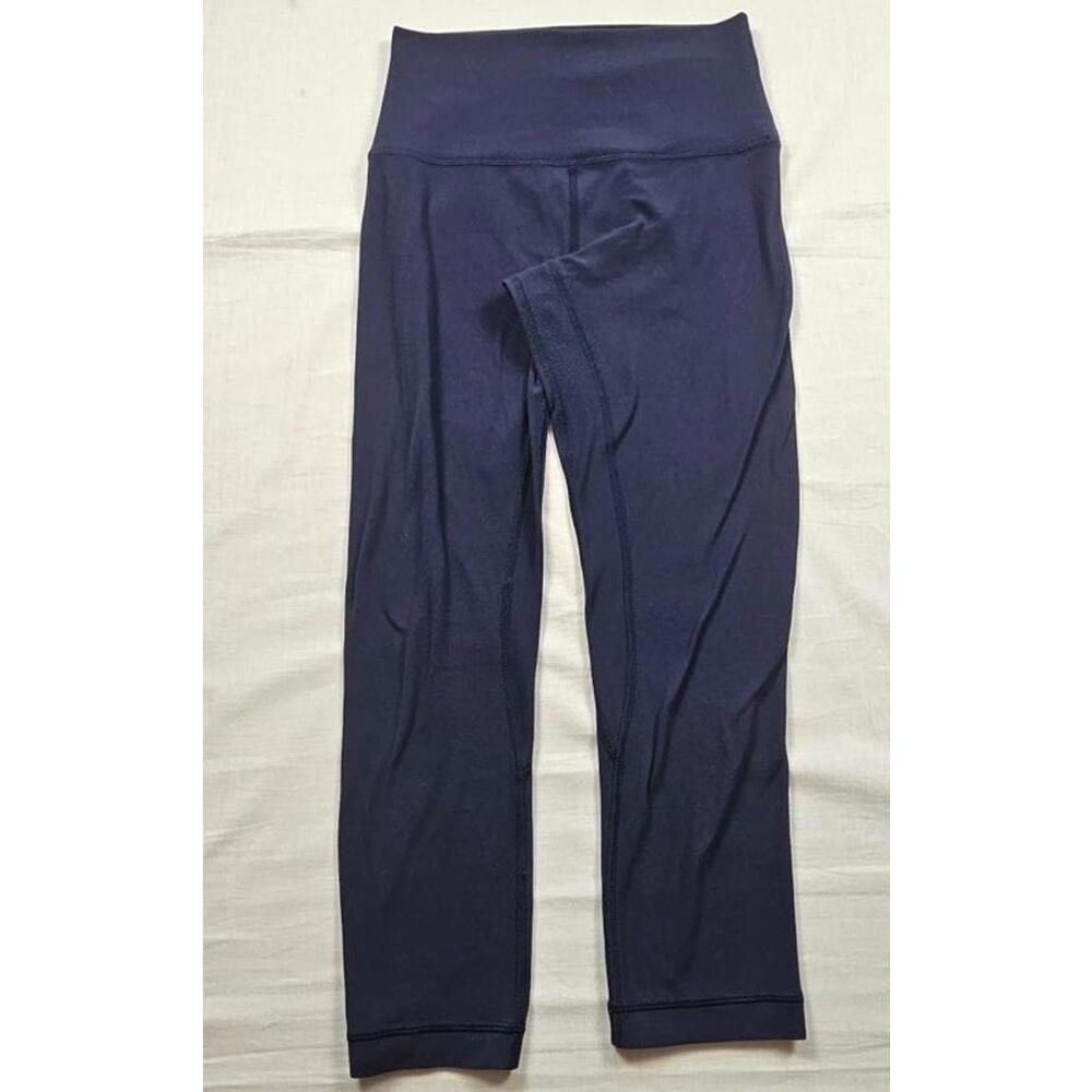 Lululemon Black Cropped Leggings‎ Size 4 Athleisure